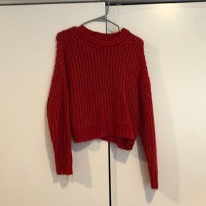 Red cropped sweater. Size S.